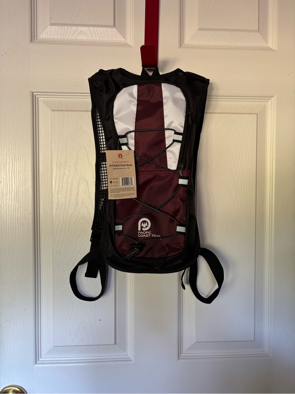 Pacific Coast Trail Hydration Pack - Maroon & White 2liters! New with tags!
